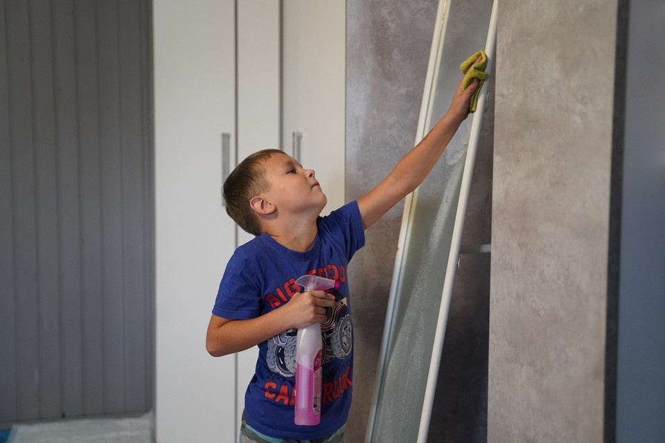    Большинство считает идеальным возрастом для первой работы старшие классы или первый курс. Светлана МАКОВЕЕВА