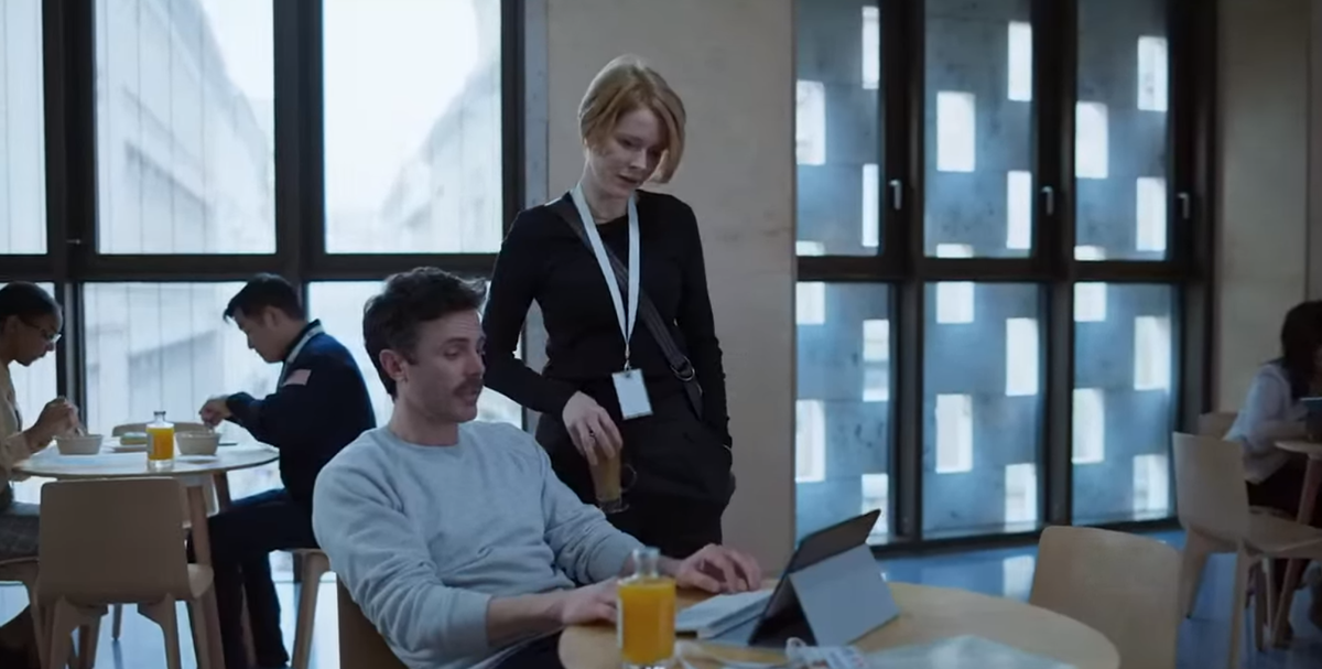 Джон и Зои (с) Кадр из фильма