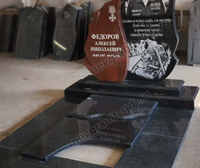 Круговая полировка на памятник. Примеры изготовления памятников.