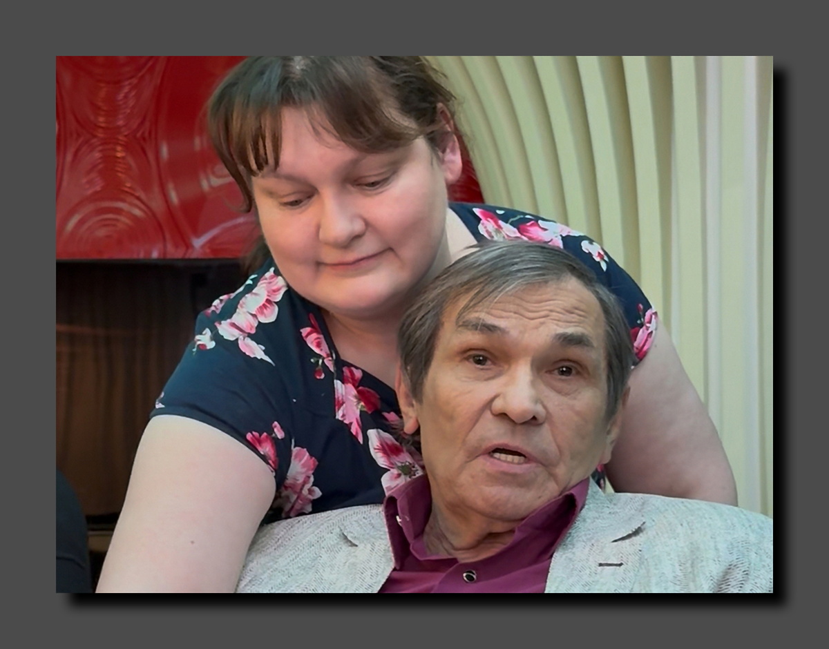 Елена и Бари Алибасовы. Фото Дмитрия Ильинского 