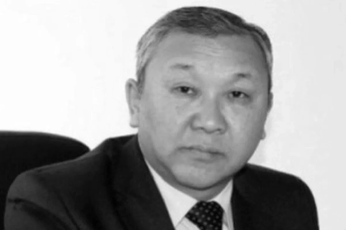    Умер бывший вице-мэр Улан-Удэ Жамсо Гармаев