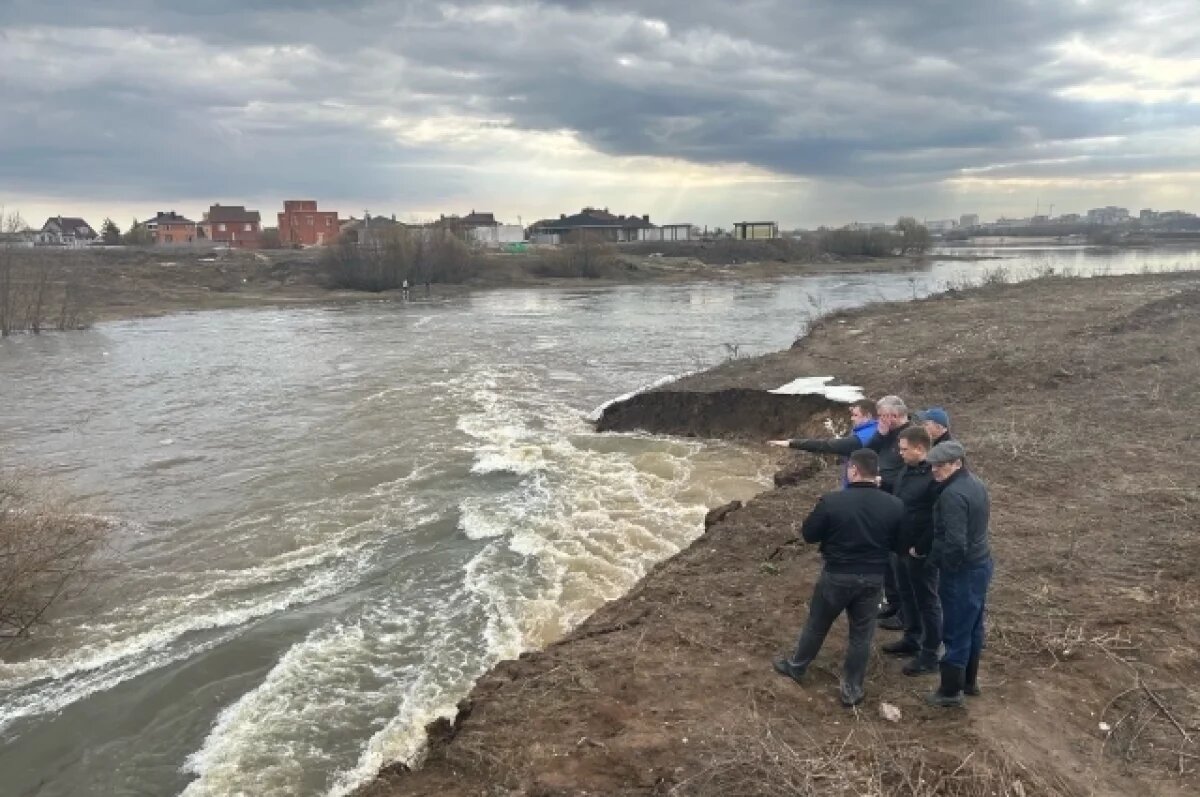    Глава мэрии Рязани Борис Ясинский объехал сложные участки города