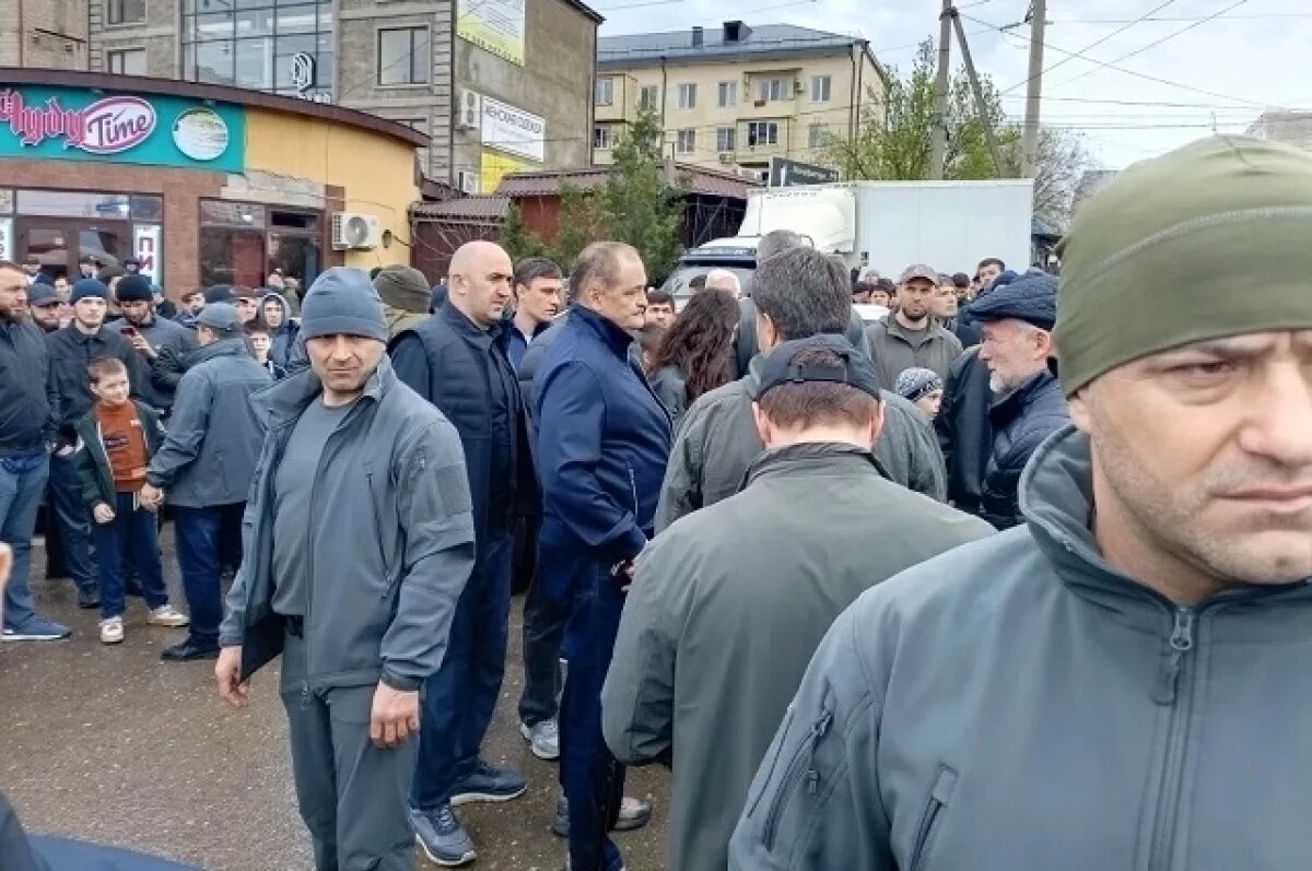    Глава Дагестана прокомментировал «АиФ» ситуацию с обрушением дома