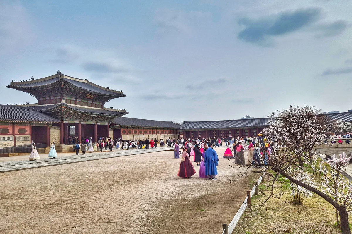 Кёнбоккун, Сеул. Фото дочери