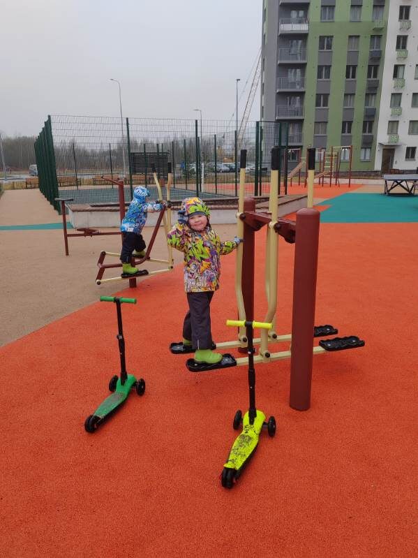 На спортивной  площадке 