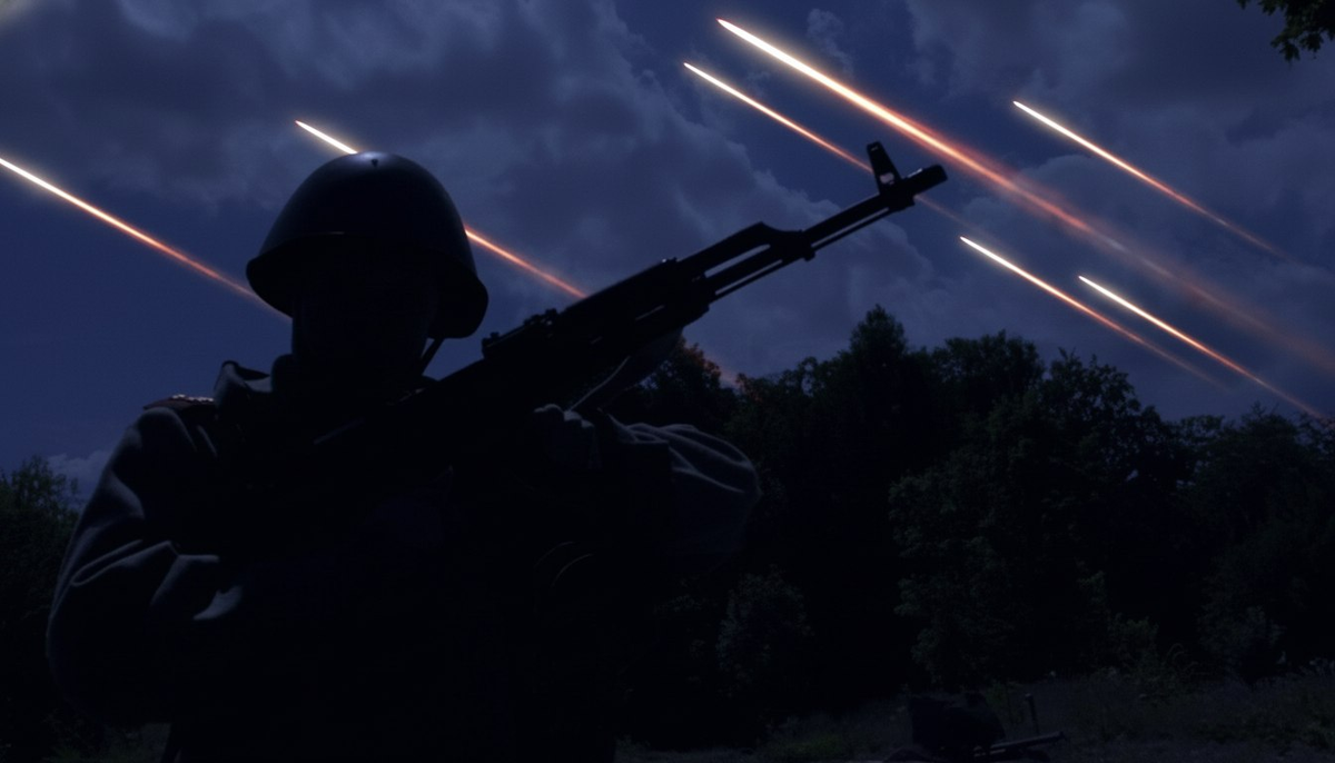 Удары ракетами.