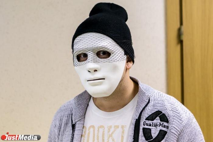 В Ярославской области мужчина украл посуду из дома, выпил и уснул на месте преступления