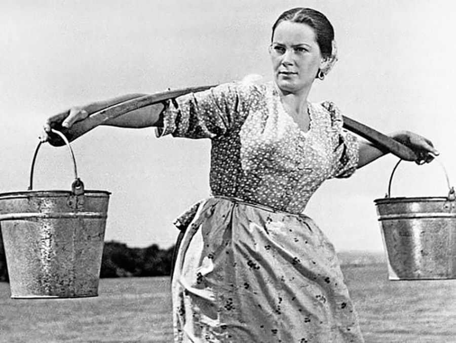 Элина Быстрицкая в роли Аксиньи в фильме "Тихий Дон" 1957 год