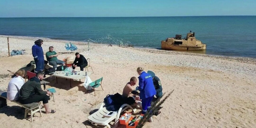 В Азовском море затонул сухогруз, один человек погиб, двое пропали безвести