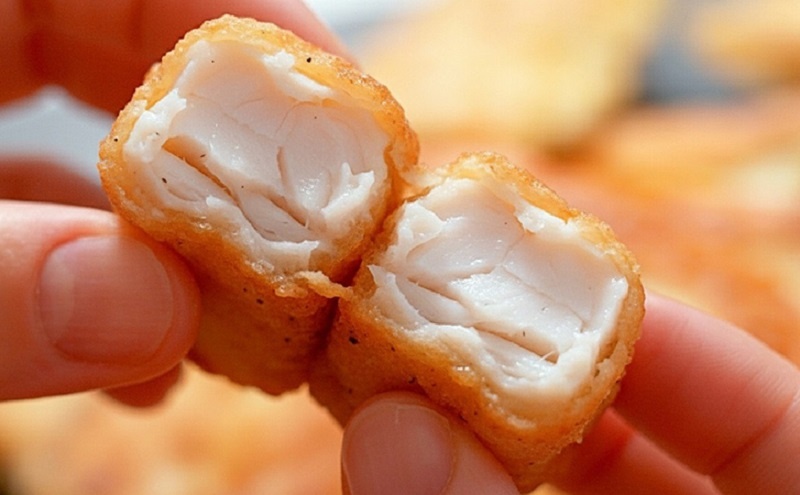 Минтай в нежном кляре: бюджетная рыба, которая легко покорит вашу семью