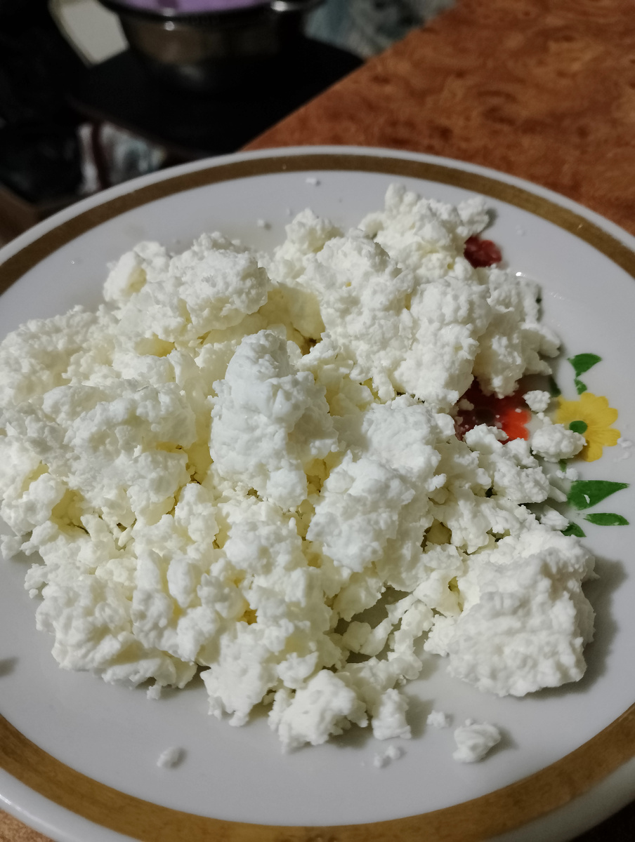 Творог домашний.