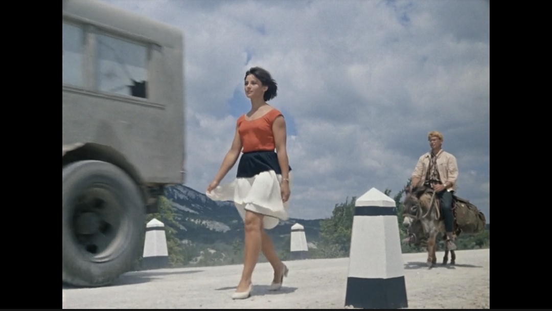 "Кавказская пленница, или Новые приключения Шурика"(реж. Л. Гайдай, 1966 год)