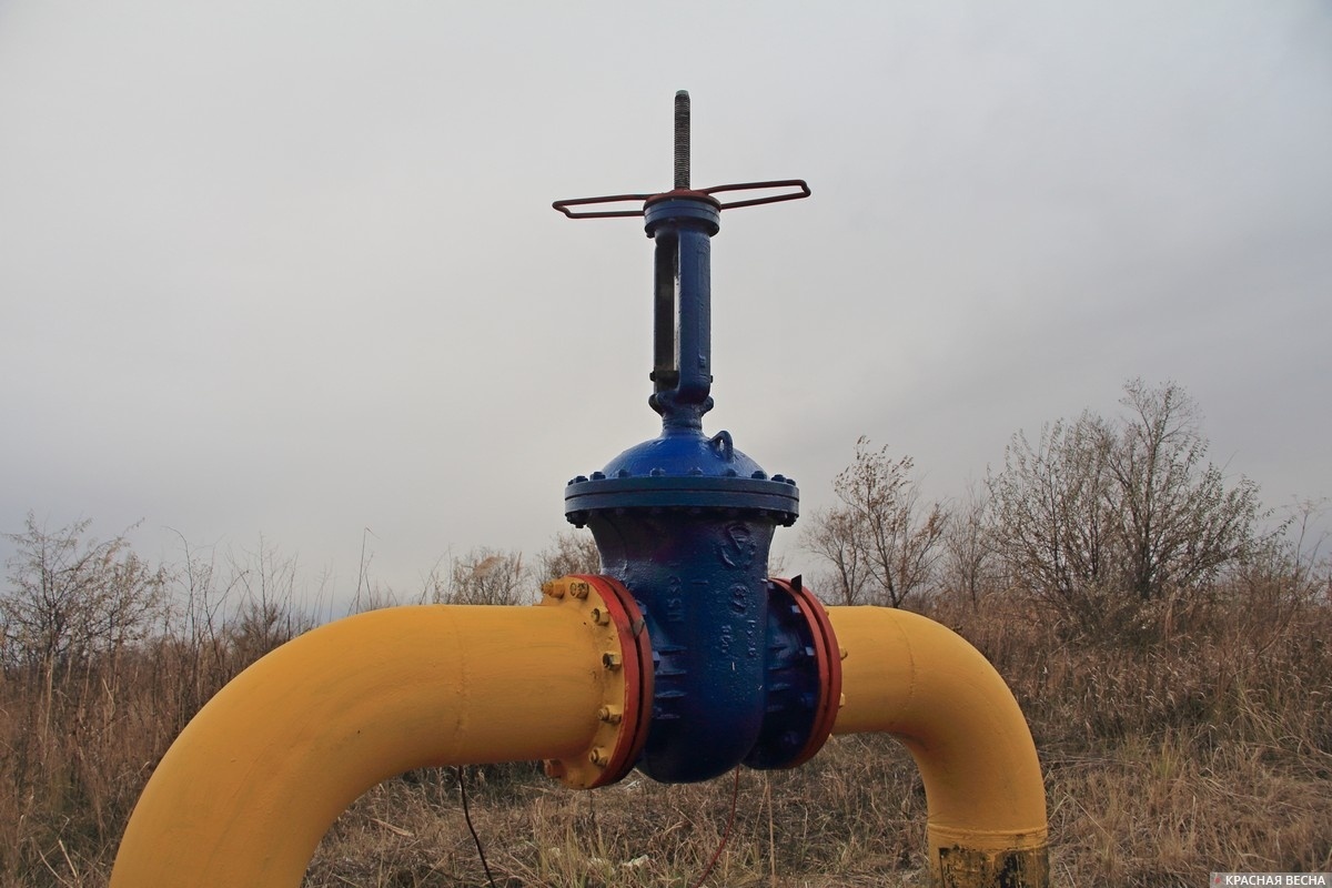     Газопровод. Вентиль   
Павел Редин (с) ИА Красная Весна