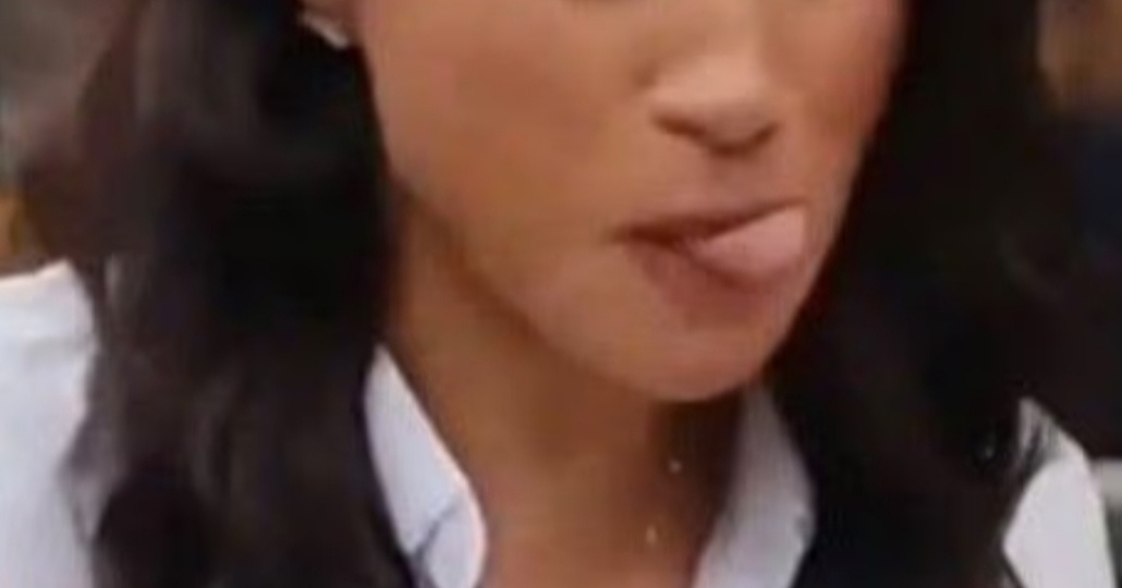 Меган Маркл высмеяли за «отчаянное» видео с Гарри и Арчи на лыжах сразу после скандальных сообщений мужа журналистке.