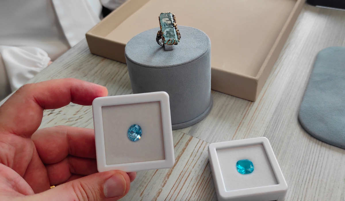 Аквамарины это, или нет - ещё предстоит разобраться