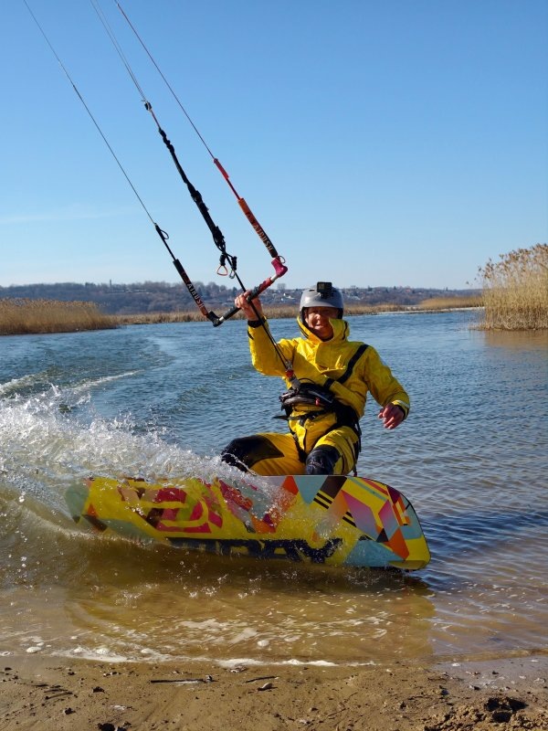     © 46ТВ, фото - Сноуборд Кайт Курск / ВК