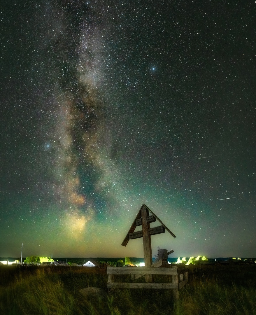 Звездопад. Фото Михаила КАРПОВА.