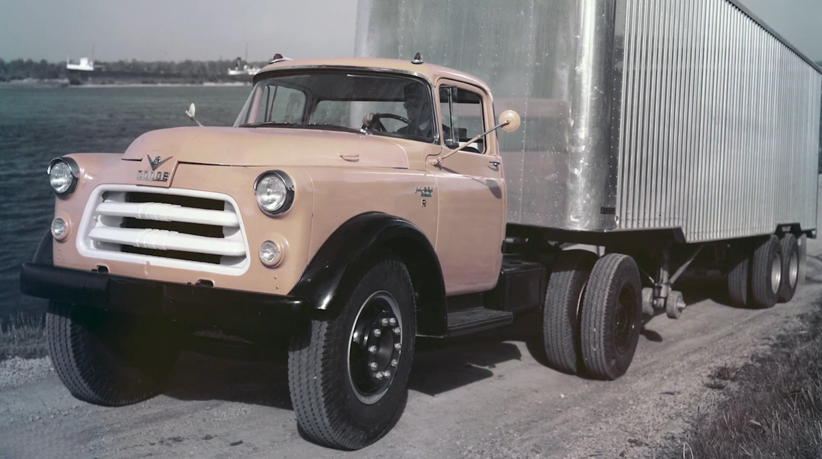 фото с youtube канала Jack's Chrome Shop