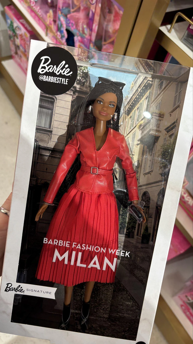@BarbieStyle Milan Fashion Week “Brooklyn” Doll, Mattel