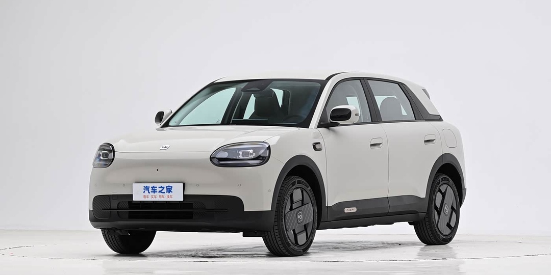 Городской кроссовер Chery QQ3 EV за 59 тыс. юаней (700 тыс. рублей) стал хитом в Китае: за день собрано почти 57 тысяч заказов