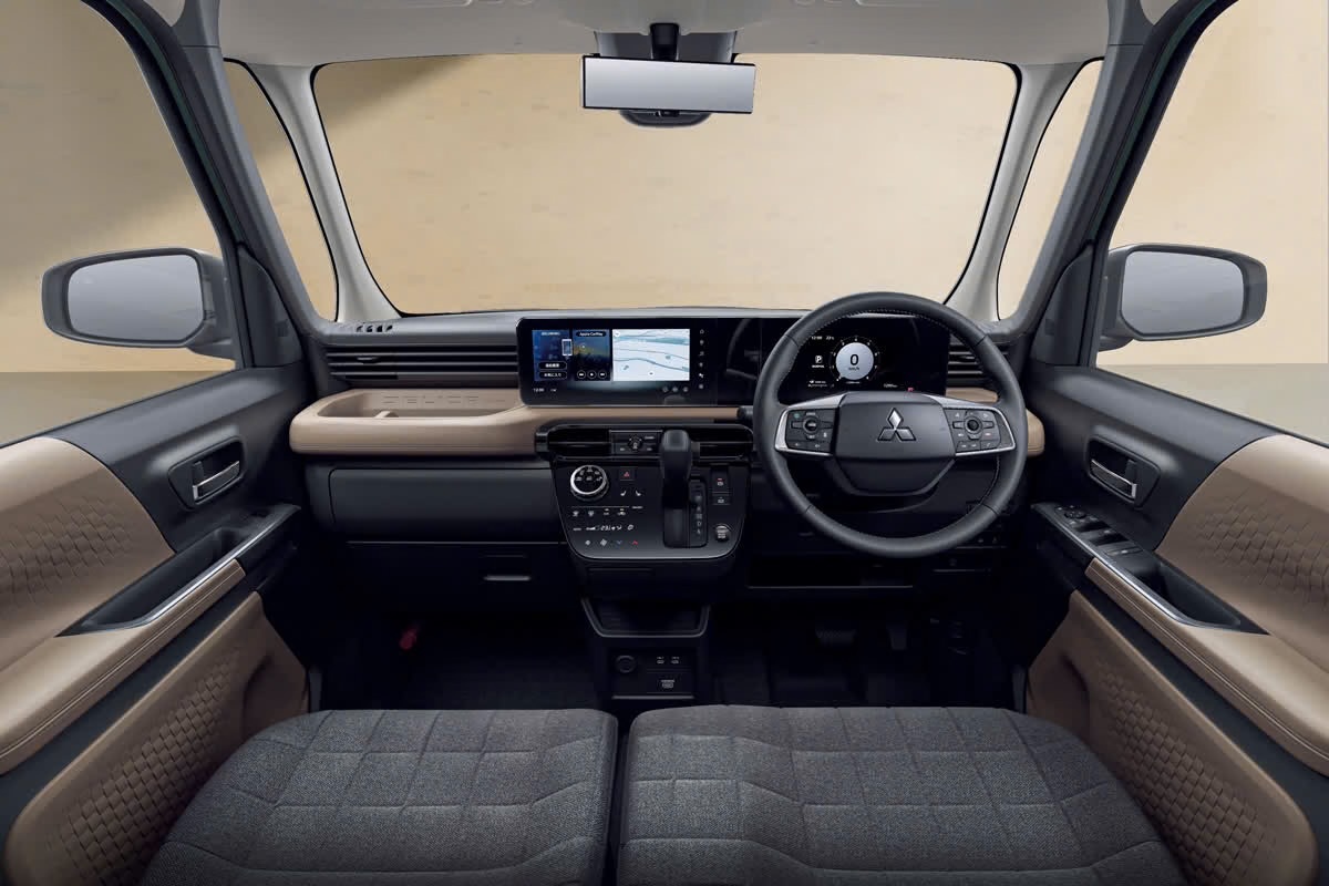 Mitsubishi Delica Mini