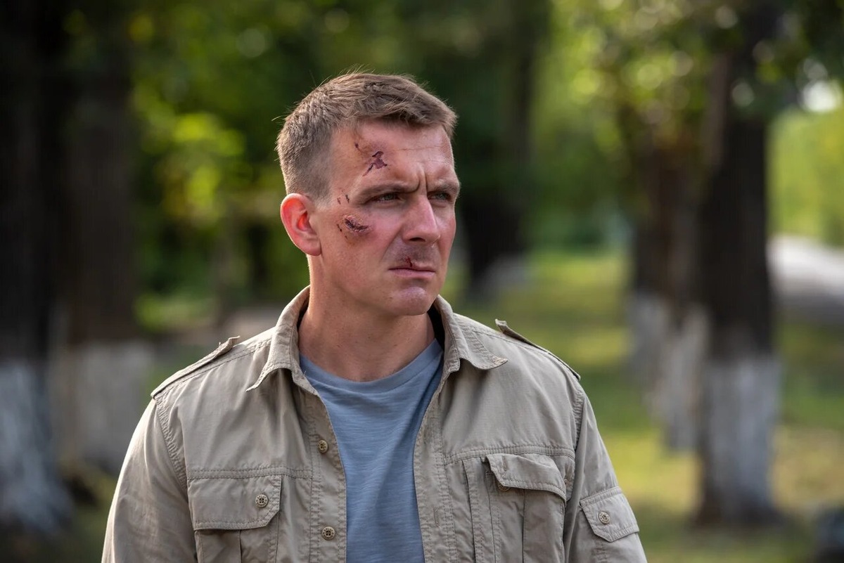 Кадр из сериала "Хрустальный" (2021 г.)