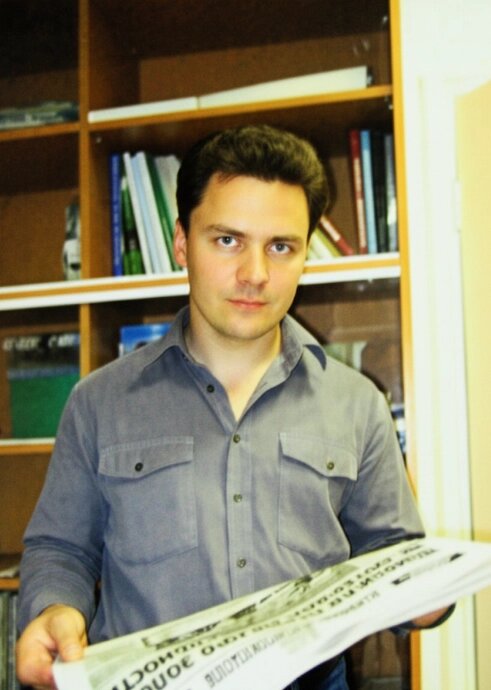  Александр Петров.