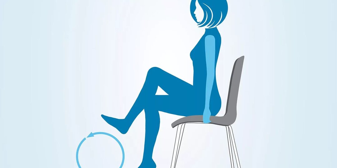 5 упражнений на стуле, которые заменят зарядку после 50