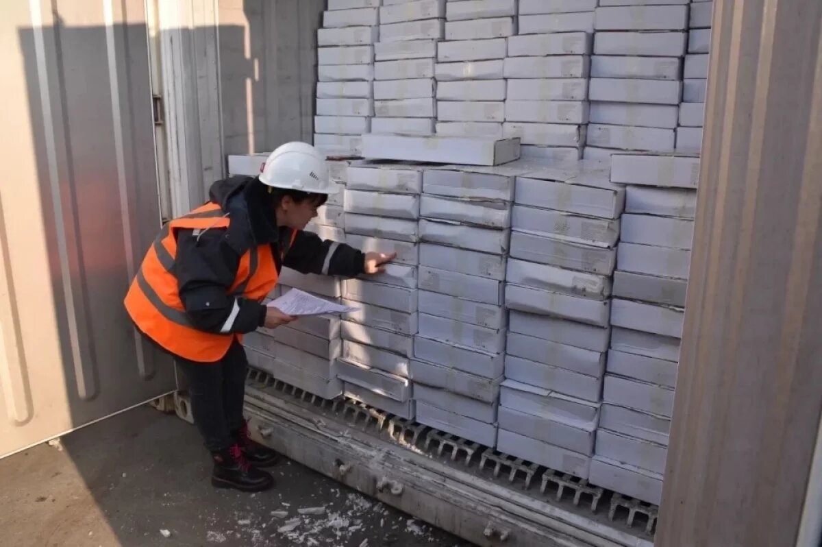    54 тонны куриных грудок из Китая не впустил в Приморье Россельхознадзор