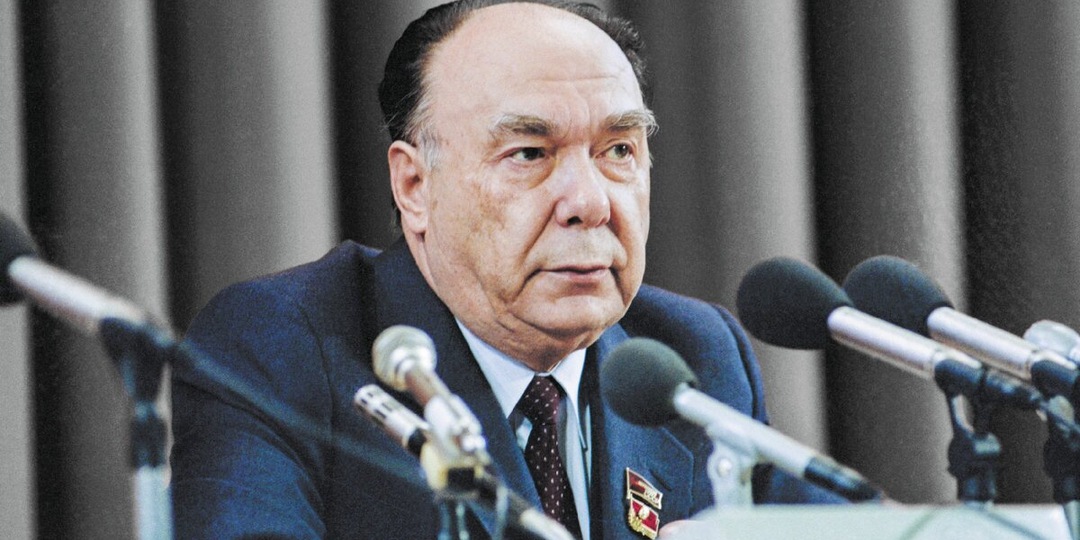 Зачем Сталин уничтожил более 70 тыс командиров Красной Армии?