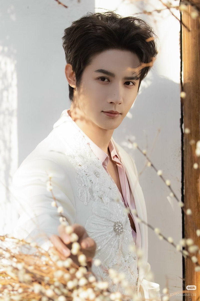 Актёр Чжэн Ечэн. Смотрите больше фото в галерее...