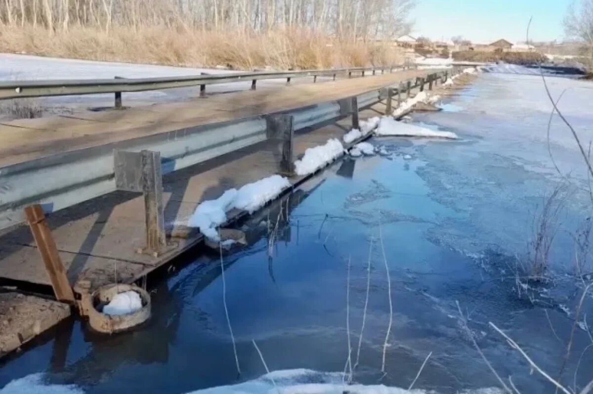    Паводок в Оренбуржье: даже при снятии ограничений возможен размыв обочин