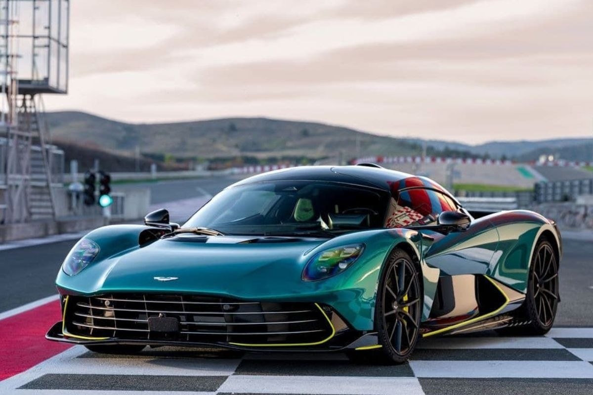    Фото: Aston Martin