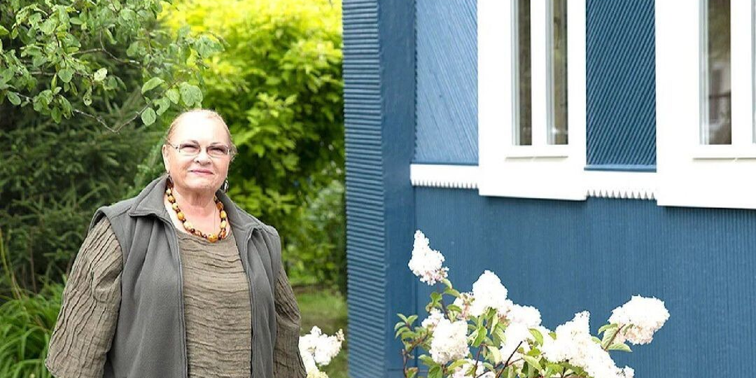 Русский терем Нины Усатовой: гостим на даче у любимой актрисы