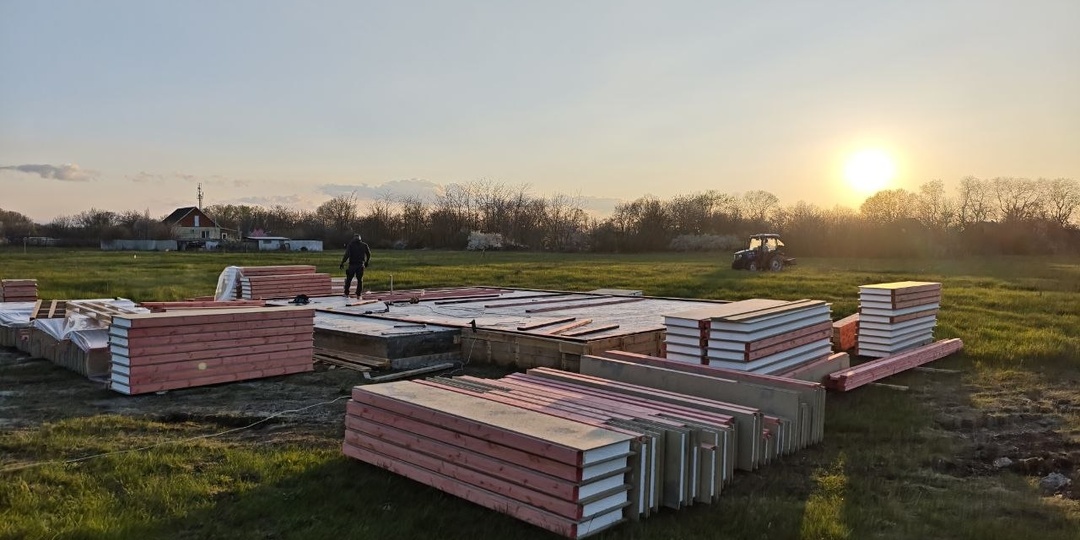 Строительство СИП дома в Краснодарском крае. Пгт Афипский.