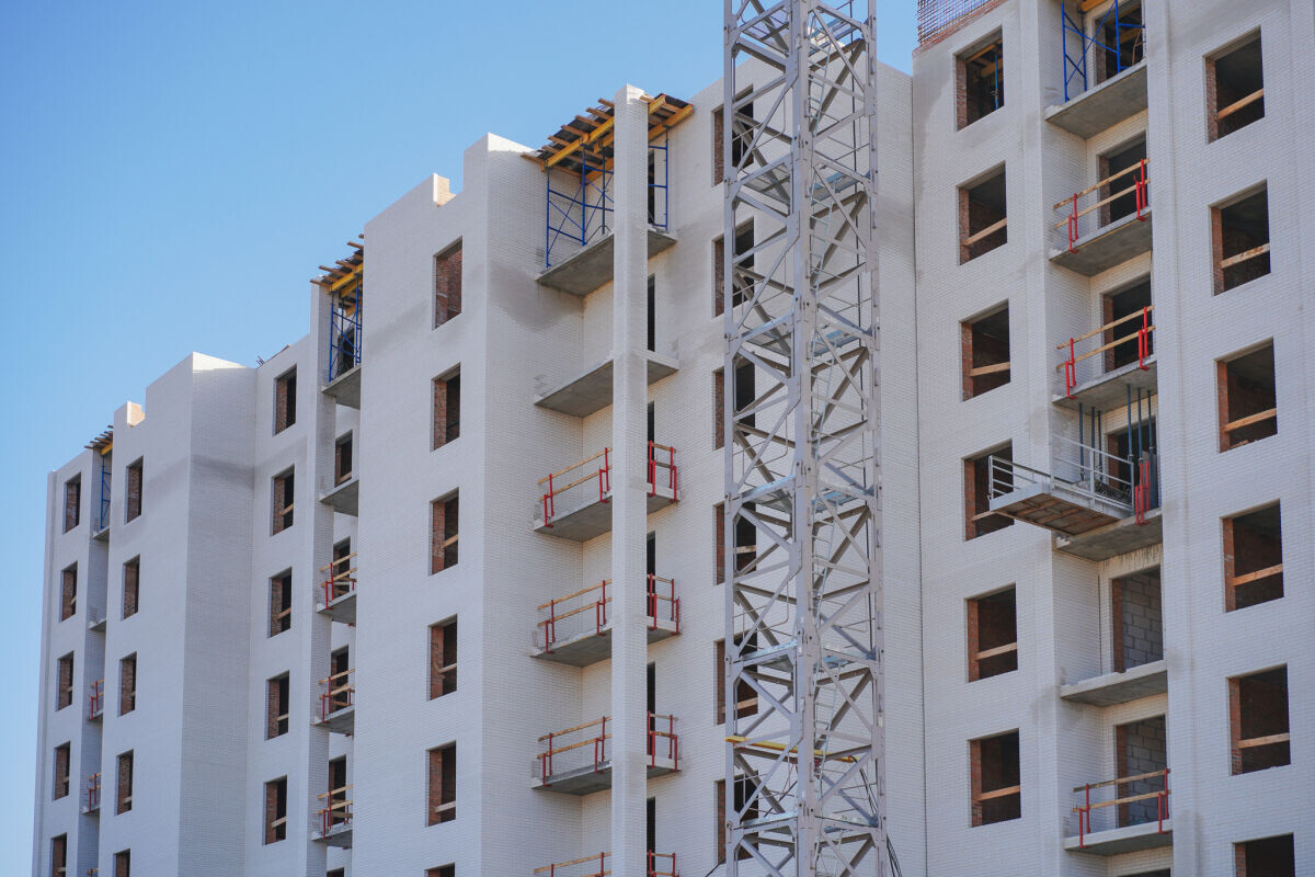    Строительство жилого комплекса бизнес-класса «Ривьера» в Октябрьском районе. Источник: ГК «Альянс»