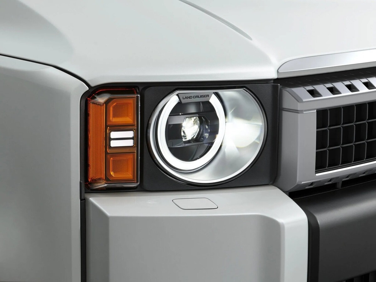 Обновленный Toyota Land Cruiser J250 для рынка Японии