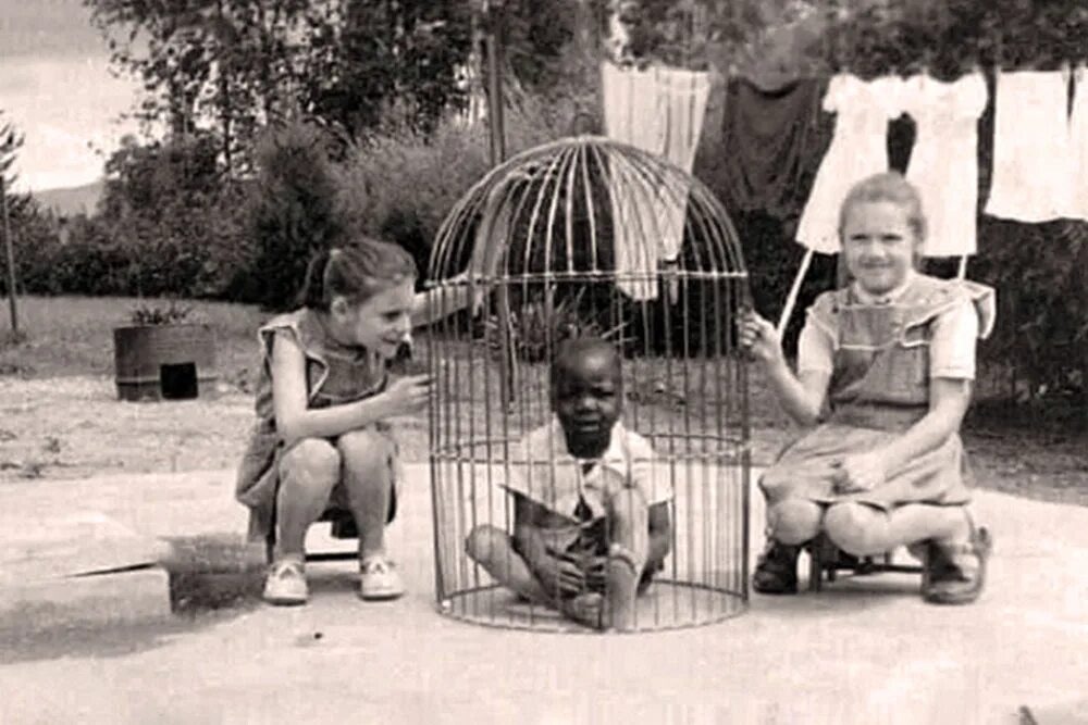 Фото из человеческого зоопарка. Бельгия, 1958 год.