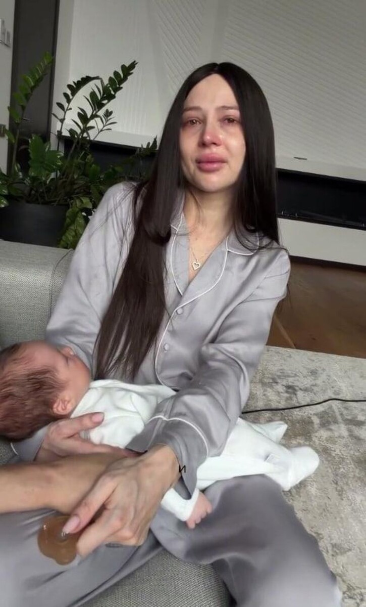    Валерия Чекалина в больнице. Источник: @im__lu_*