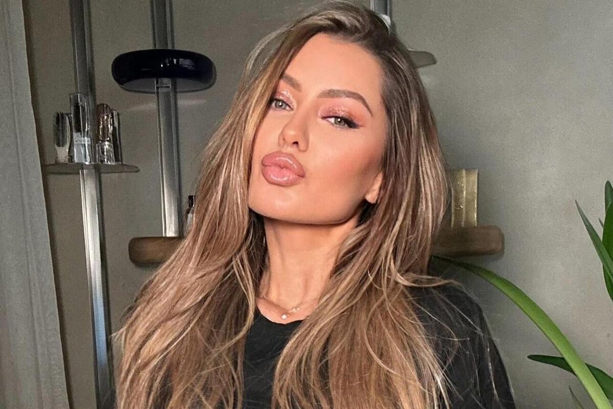    Виктория Боня Социальные сети