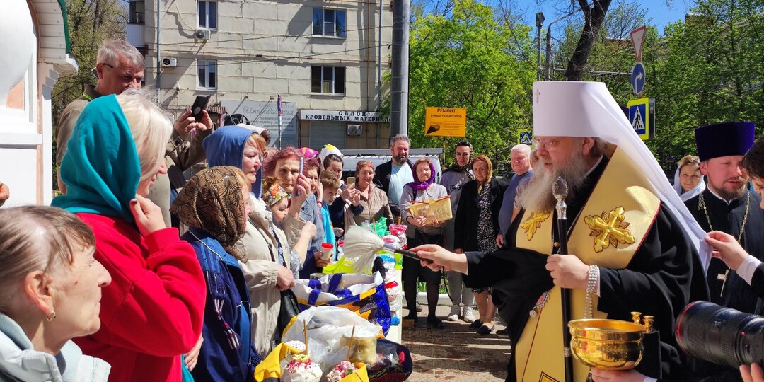 Как испечь куличи и чем покрасить пасхальные яйца