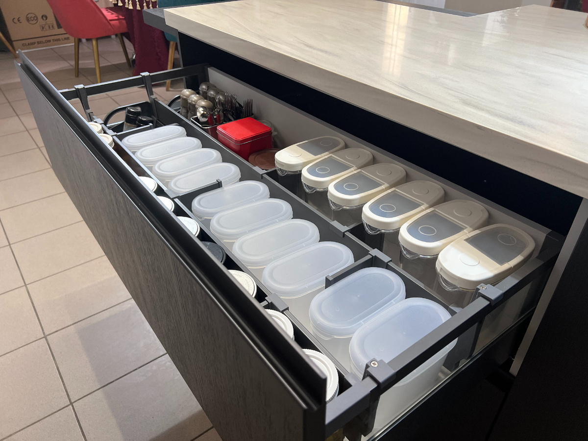 Икеевские контейнеры у нас в салоне