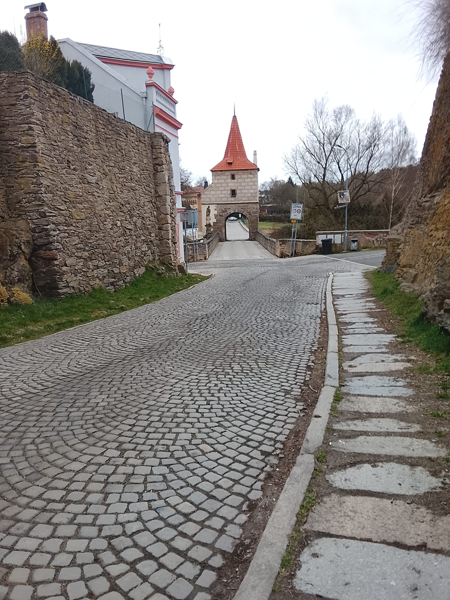 здесь и далее фото Миши: городочек Стршибро