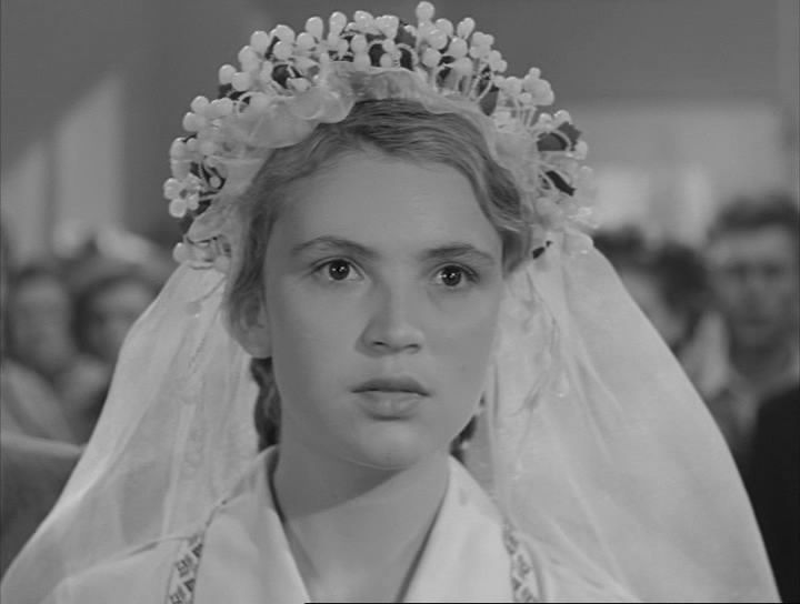    Юная Инна Выходцева, полная надежд.