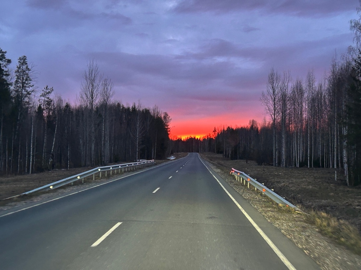 Невероятная красота заката в пути