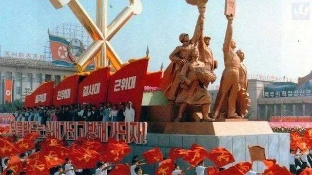 ГЛАВНЫЙ ПАРАДОКС ВЕКА