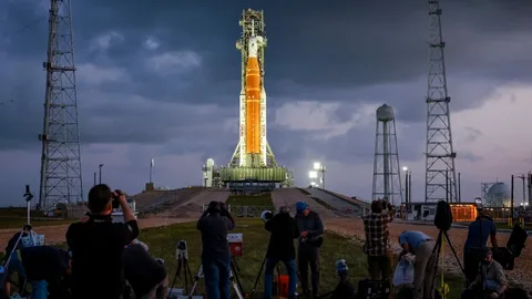 Прямая трансляция миссии NASA «Артемида II» (Официальный эфир)