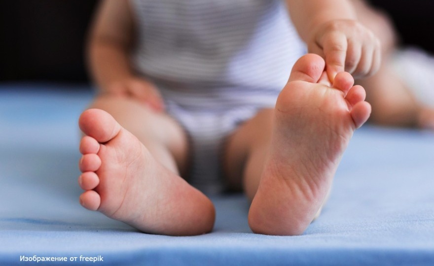 Деформации стоп, плоскостопие, «косолапие» и прочее у детей: что важно знать родителям?