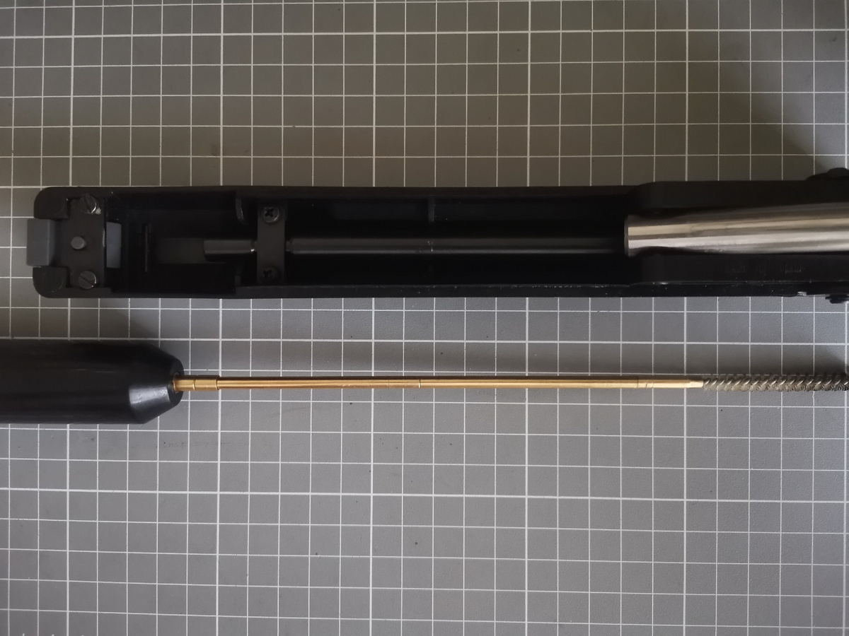 Займёмся чисткой раритетного компрессионного пистолета GAMO COMPACT
