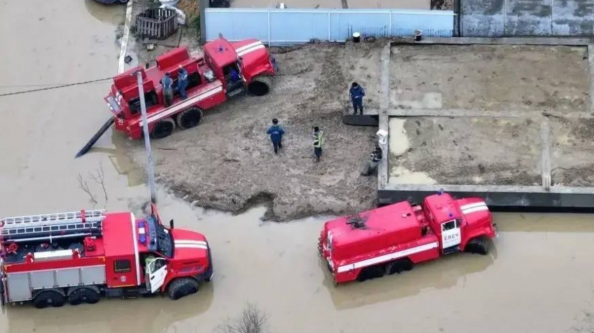    Фото: МЧС РФ по Республике Дагестан; 5-tv.ru